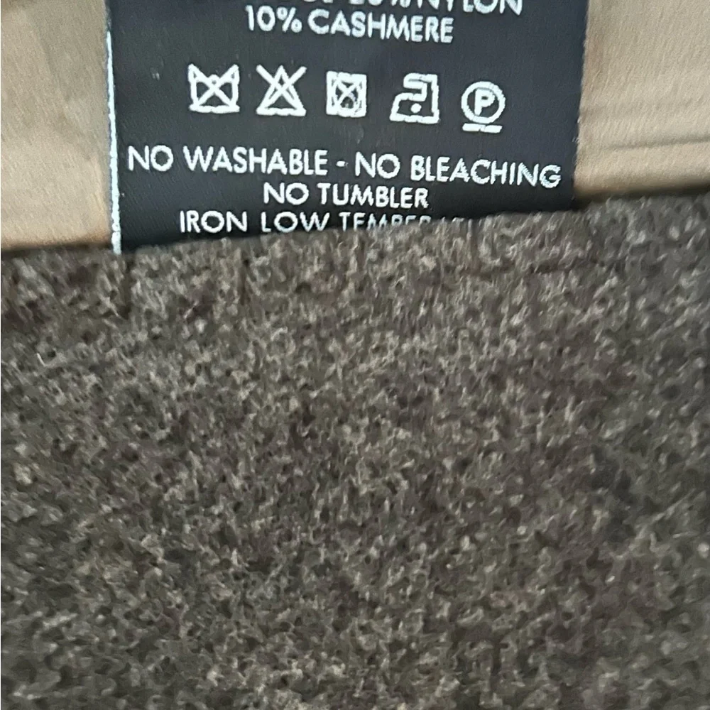 Authentic Gucci wool cashmere throw blanket